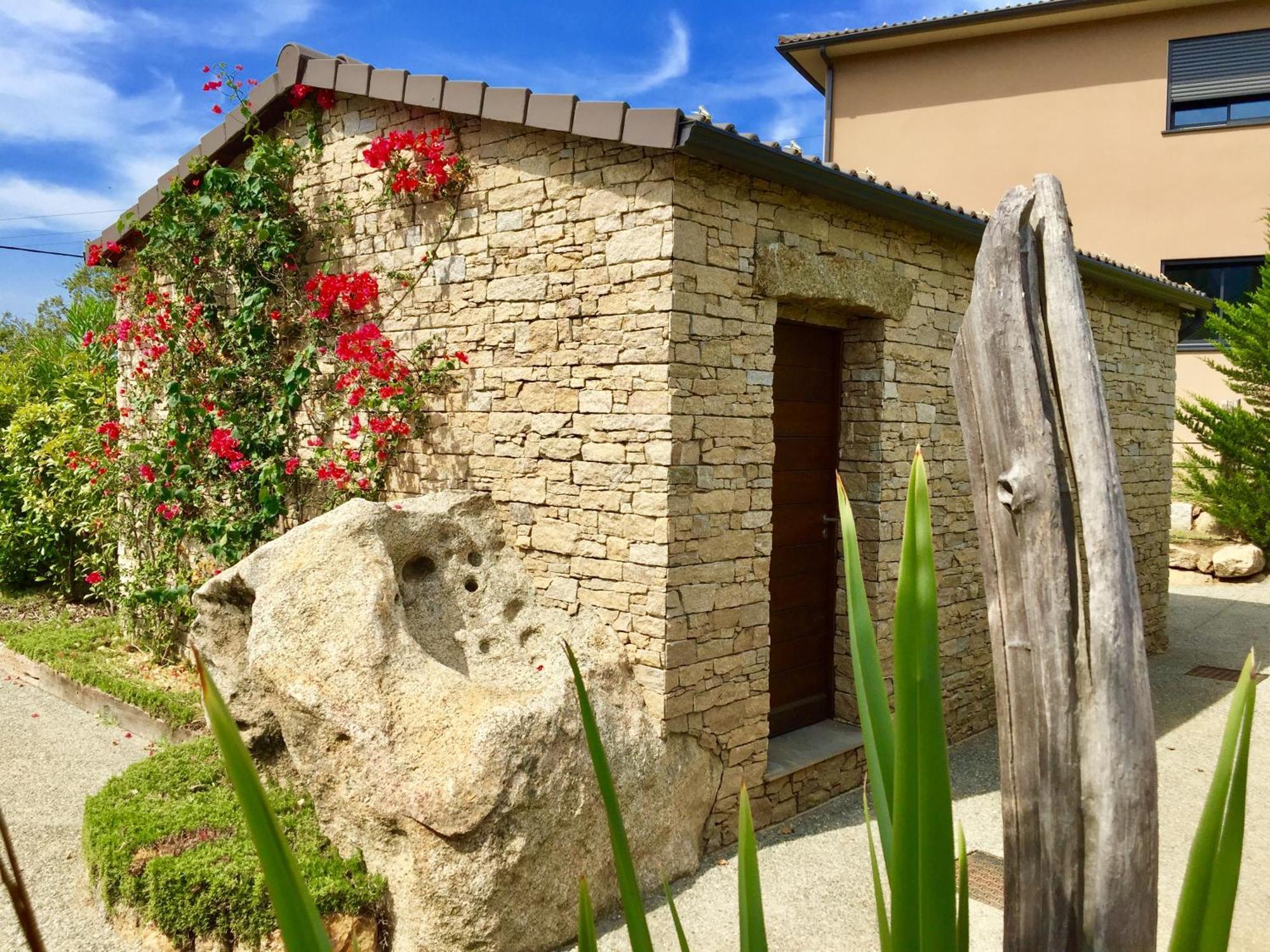 Residence Petru-Maria Propriano  Buitenkant foto
